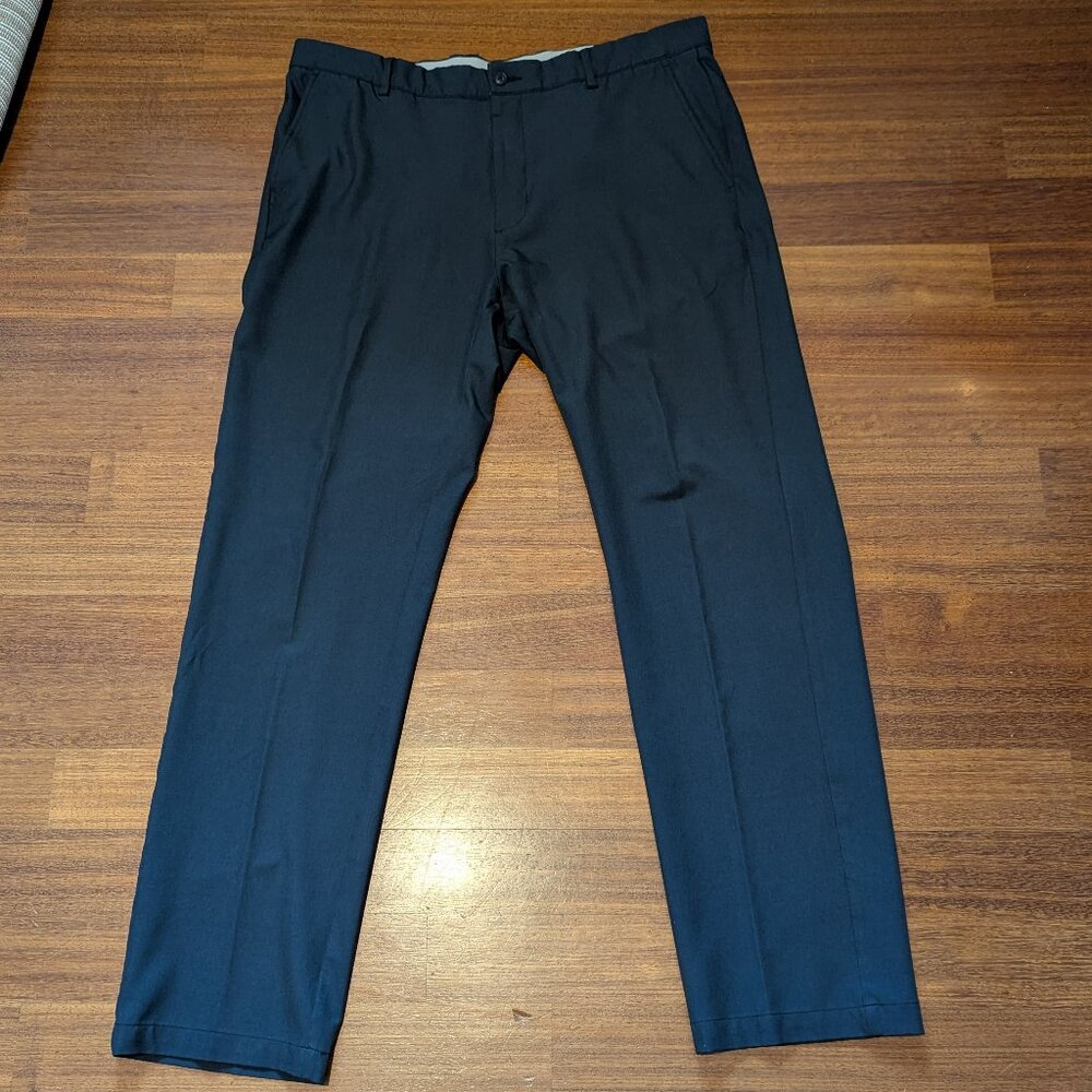 GREG NORMAN MEN'S SLACKS-NAVY, 38 X 34-GOOD CONDITION
